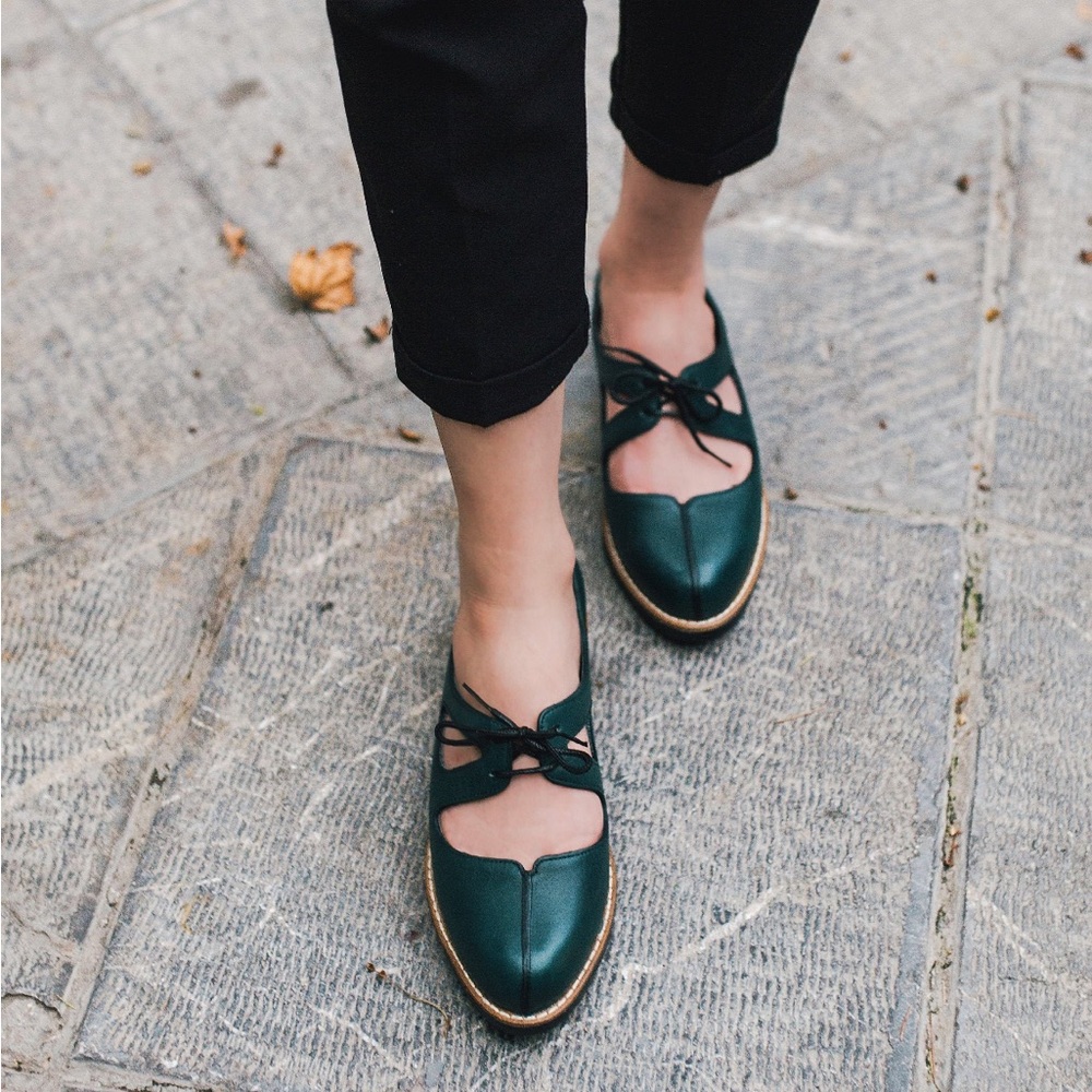 Handmade leather women’s Oxford shoes, size 38